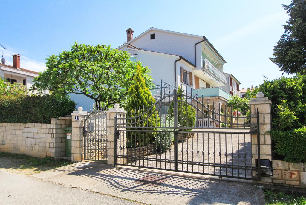 Apartments Silvia بوريتش المظهر الخارجي الصورة