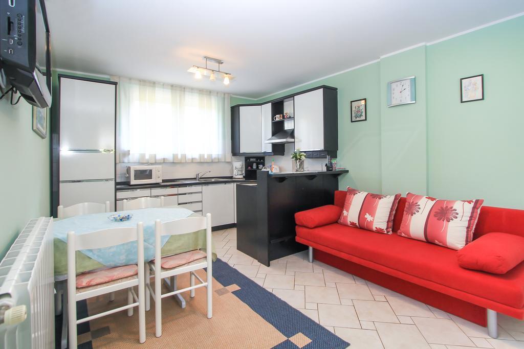 Apartments Silvia بوريتش المظهر الخارجي الصورة